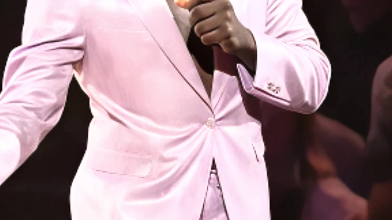 Jamal Roberts Sits Steady Like Royalty — Swagger & Scripture Unmatched - WorldEye