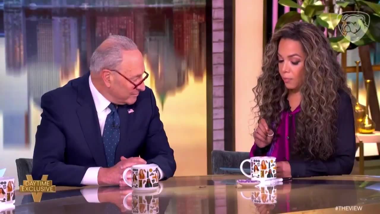 HOSTIN: “I think you caved.” SCHUMER: “True.” 😂