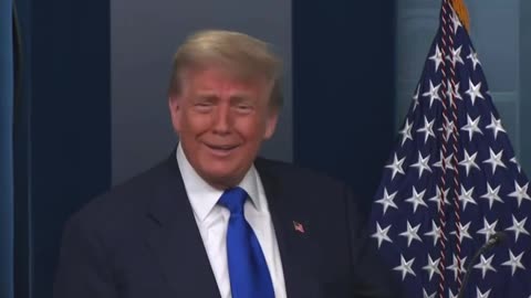 Trump Responds to ‘Trump 2028!’ Chant: ‘Who Is That? I Like That Guy’