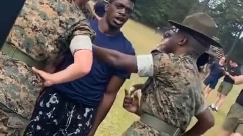 USA ARMY TRAINING CENTER😂