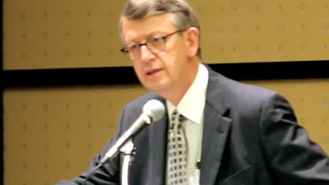 September 15, 2003 - DePauw President Robert Bottoms Speaks to Prospective Students in Indianapolis