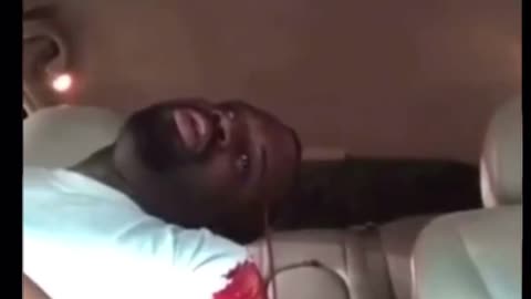 Woman shoots friend by mistake Ghapic 18++