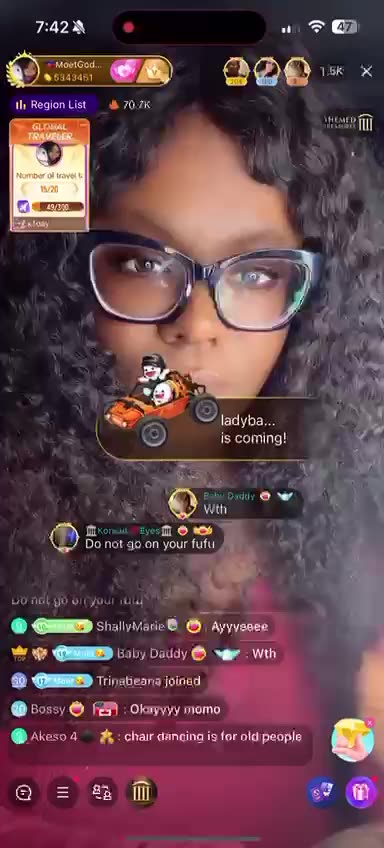 Bugs in Moët’s wig