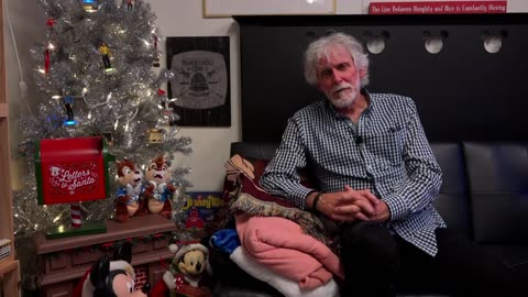 Dixon on Disney Archives (s1e33) - How a Mickey Mailbox Reveals the Ultimate Christmas Wish