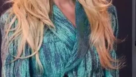 Carrie Underwood Reveals Surprising Music Taste Despite Her Idol Country Roots - WorldEye