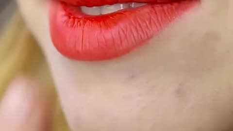 Simple Life Hacks for Your Lips