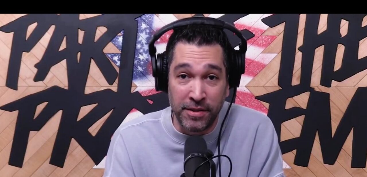 Dave Smith Apologizes For His Support For Trump In 2024