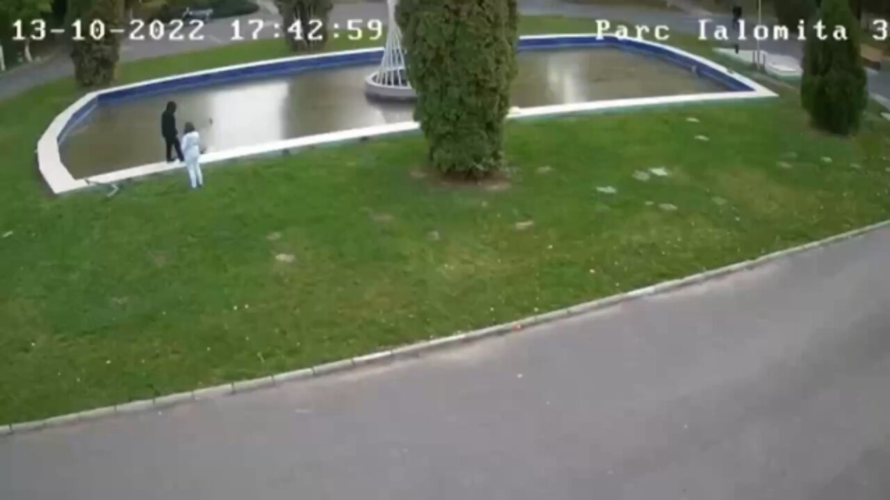 CCTV Shows Hero Cop Saving 2-Year-Old Girl From Drowning at the Last Second”