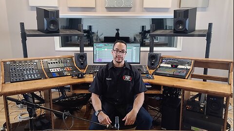 Thanos Fixing Gear - Tripp Lite SMART1500LCDT UPS Transistor Repair