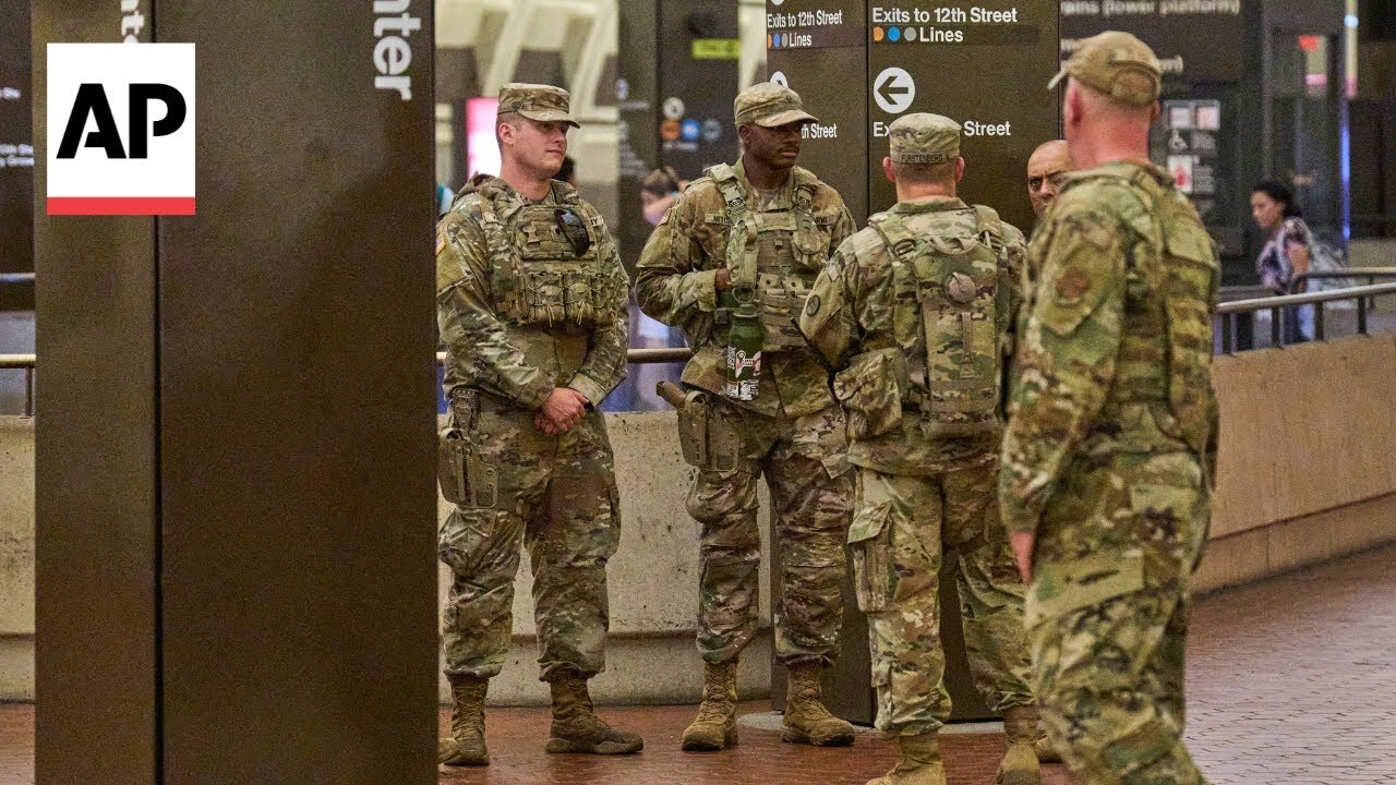 Chicago residents react to Trump's threat to send the National Guard