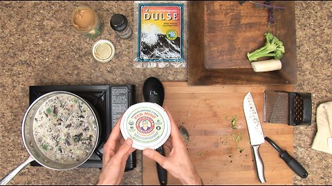 Make This Delicious Kale & Almond Butter Red Miso Soup Recipe