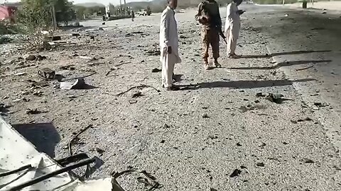 Suicide bomber kills five on school bus in Pakistan