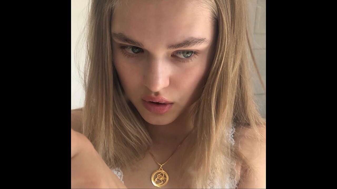 … thick perfect eyebrows ✩ ͙˚˖୨୧