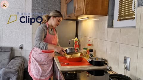 My sexy wife in KITCHEN -Barbara Media ClipQ