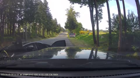 Middle of the sticks Attempted carjacking in Kent, WA ... the usuals...
