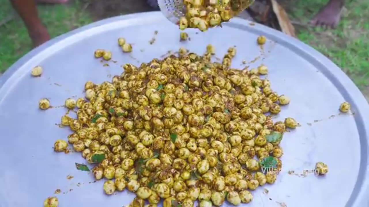 5000_TINY_EGGS___5k_Quail_Eggs_Cooking_in_Village___Spicy_Recipe_With_Traditional_Hand_Ground_Masala