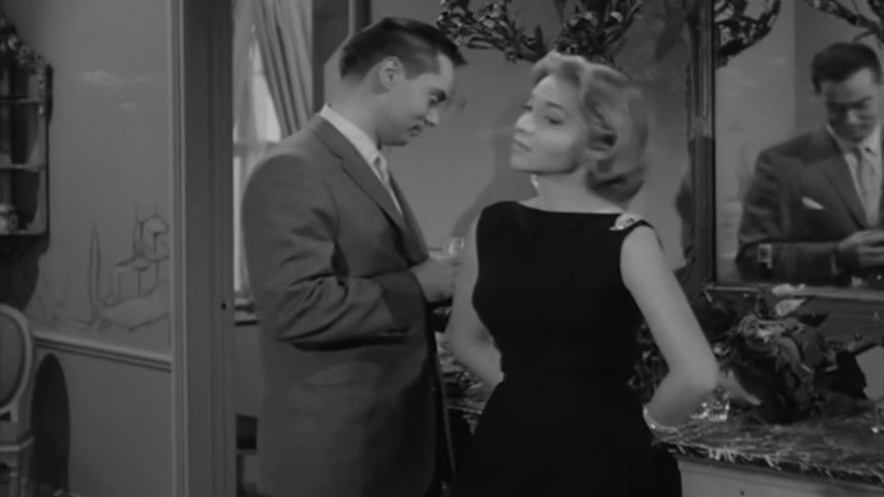 09) «Стеклянное ожерелье» / «Necklace of Glass»