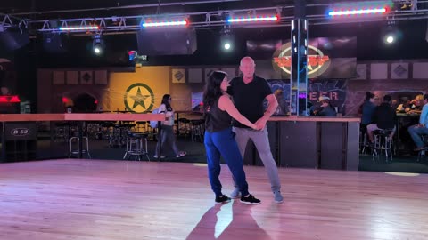 West Coast Swing @ Electric Cowboy with Wes Neese 20251102 193048733