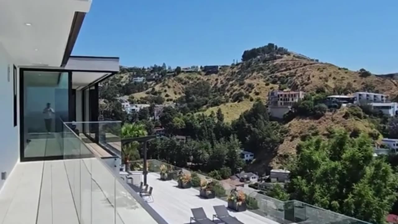 How to make money house sitting 🏠