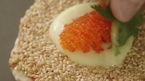 Oshi sushi:This combination is known for its unique flavors and appetizing appearance
