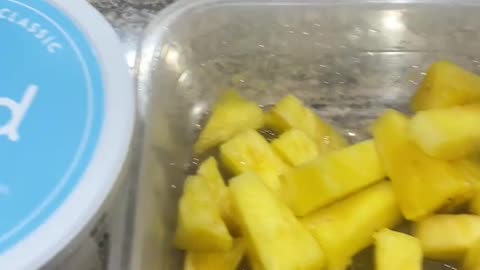 🍍 Delicious Cottage Cheese & Pineapple Combo! 🌟