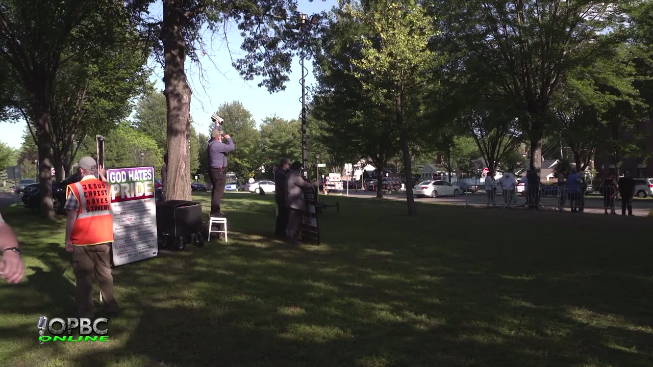 (Day 6) Preaching At the Minnesota State Circus (Fair)
