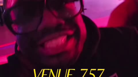 KLUB KARAOKE