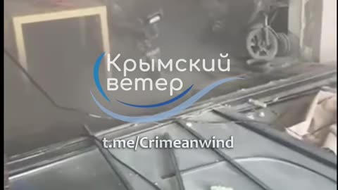 🛴🤔 An explosion occurred in a store on Primorsky Beach in Yalta, Crimea. It was a scooter rental.