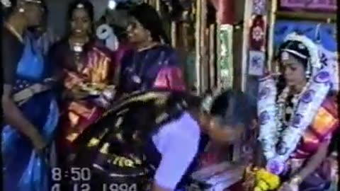 Uthaya 16 Chitra Valaigapu Geetha Manjal Thannir Part 2-1