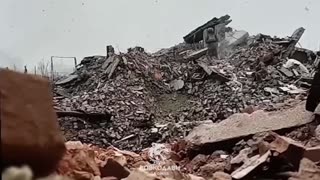 Ukrainian Marines Toss Anti-Tank Mines into Russian Bunkers During Intense Raids