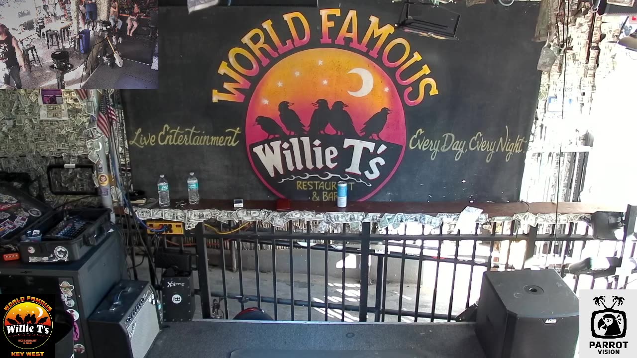 LIVE Music Everyday!