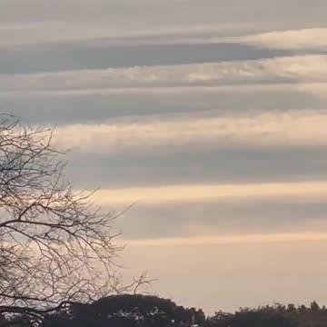 Chemtrails, more like Chemical Warfare!