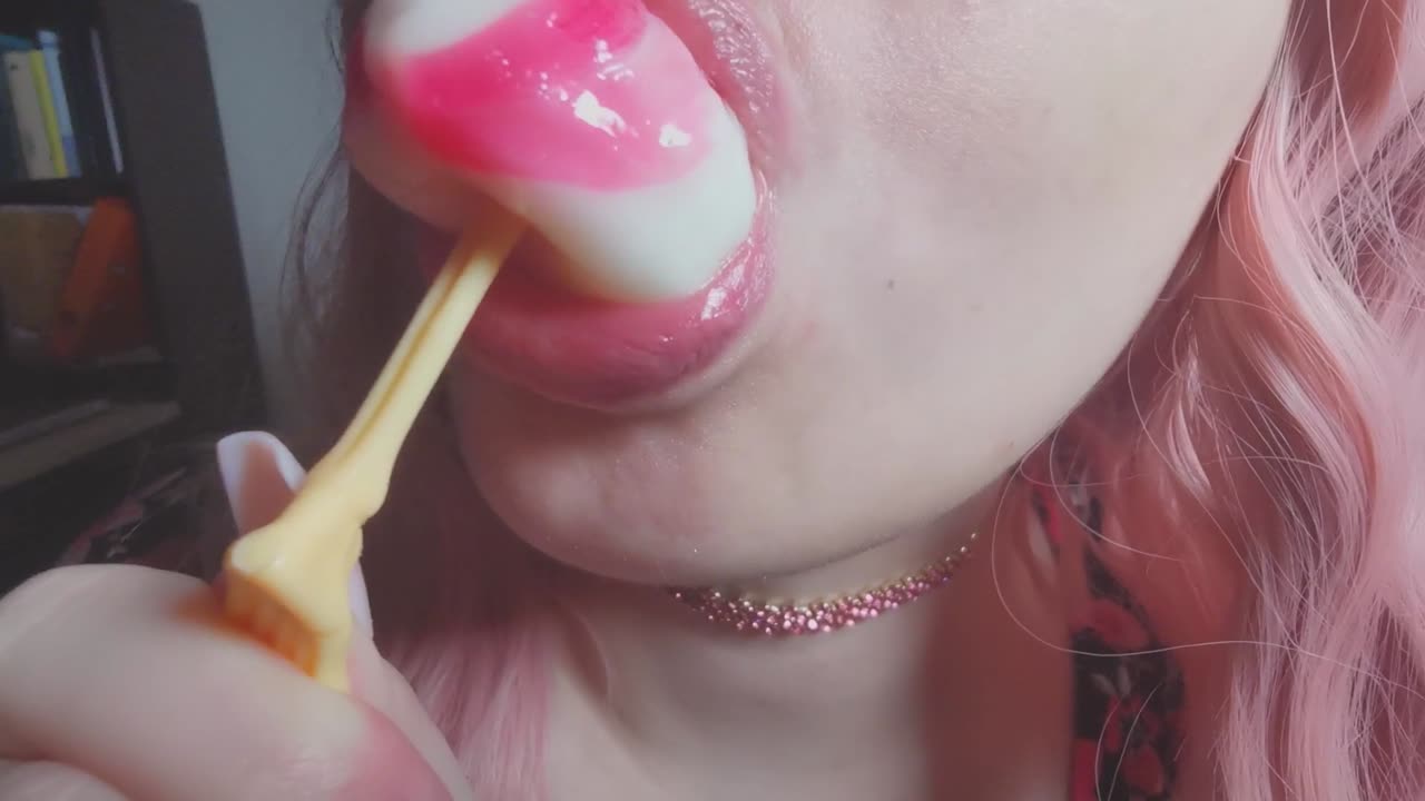 asmr brain candy eating