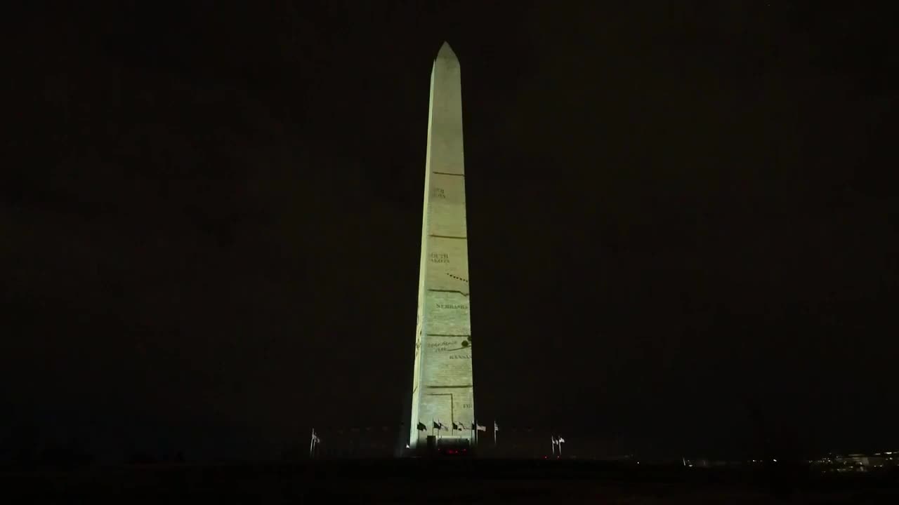 Washington Monument Lights Up With Stunning New Year's Light Display For America 250