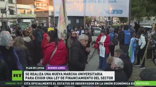 Universitarios marchan en Argentina por ley de financiamiento