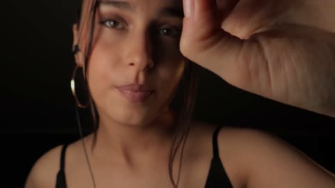 [ASMR] Face Touching, Brushing & Hand Movements [with tsk, tsu, shoo sounds]