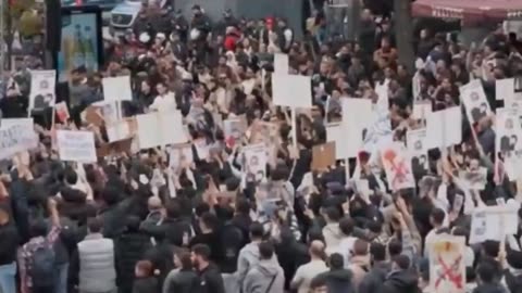 Islamists want Germany to become an Islamic caliphate with Sharia law.