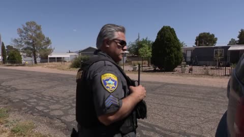 COPS S35 E02 Hide and Cry
