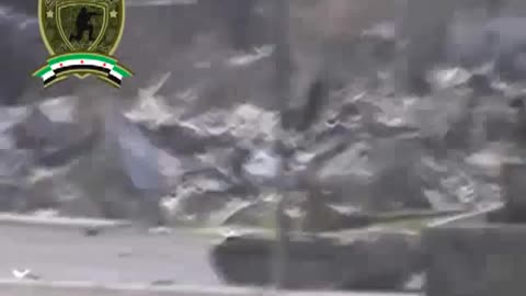 Syrian War in Damascus 1 T-72 destroyed (Al-Radwan Brigade) 2013.02.14