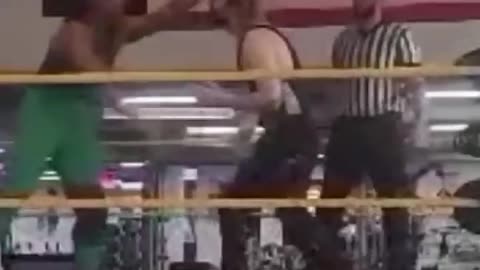 Making friends is hard... #professionalwrestling #prowrestling #Wrestling #SportsEntertainment #WWE