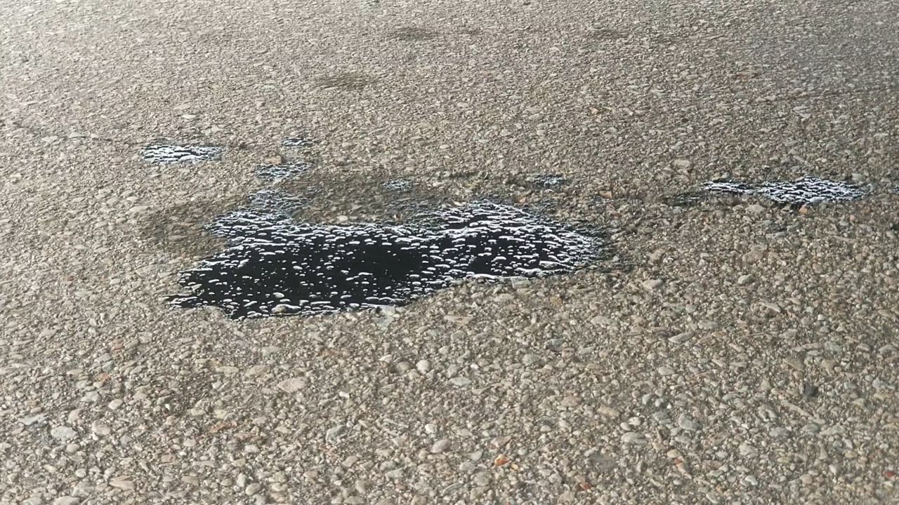Winnebago OIL LEAK - Jun 16, 2025