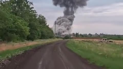 💥☁️ Ukraine Russia War | FAB Bomb Strike Creates Massive Smoke in South Donetsk | RCF
