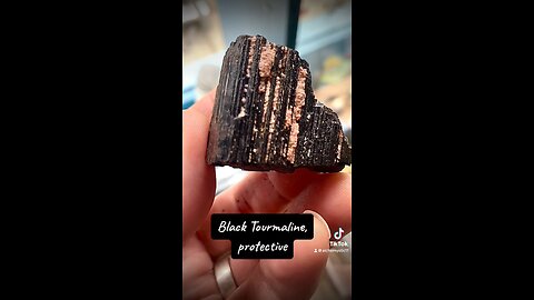 Black Tourmaline, protective