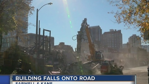 Farwell Ave. closed after building scheduled for deconstruction falls into road