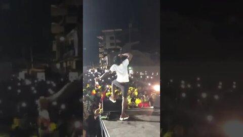 Jashii Live Performance Pon The Plaza