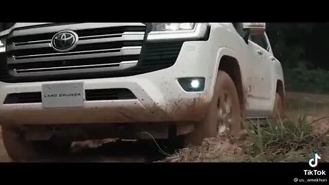 Land cruiser V8 test drive