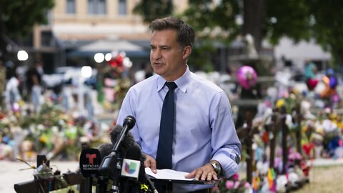 Texas Senator: School Police Chief Didn't Know Of 911 Calls