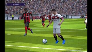 PES 2021: UNIVERSITARIO vs BAYER LEVERKUSEN