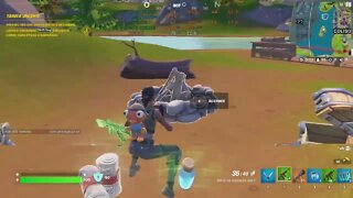 RX 6400 com o E5 2470 V2 X79A, jogando Fortnite, em resolução Full HD 1080p qualidade gráfica alta.
