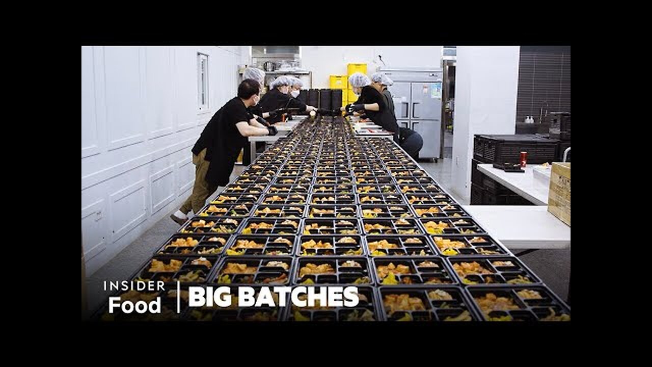 How 3 Korean Chefs Make 10,000 Workers ,Lunch Boxes Every Day